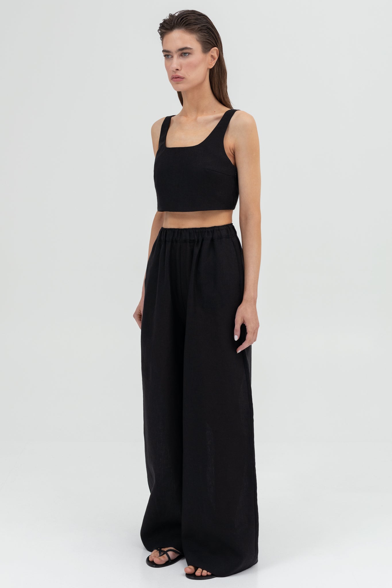 SUNMOR black linen crop top and linen oversized pants for women