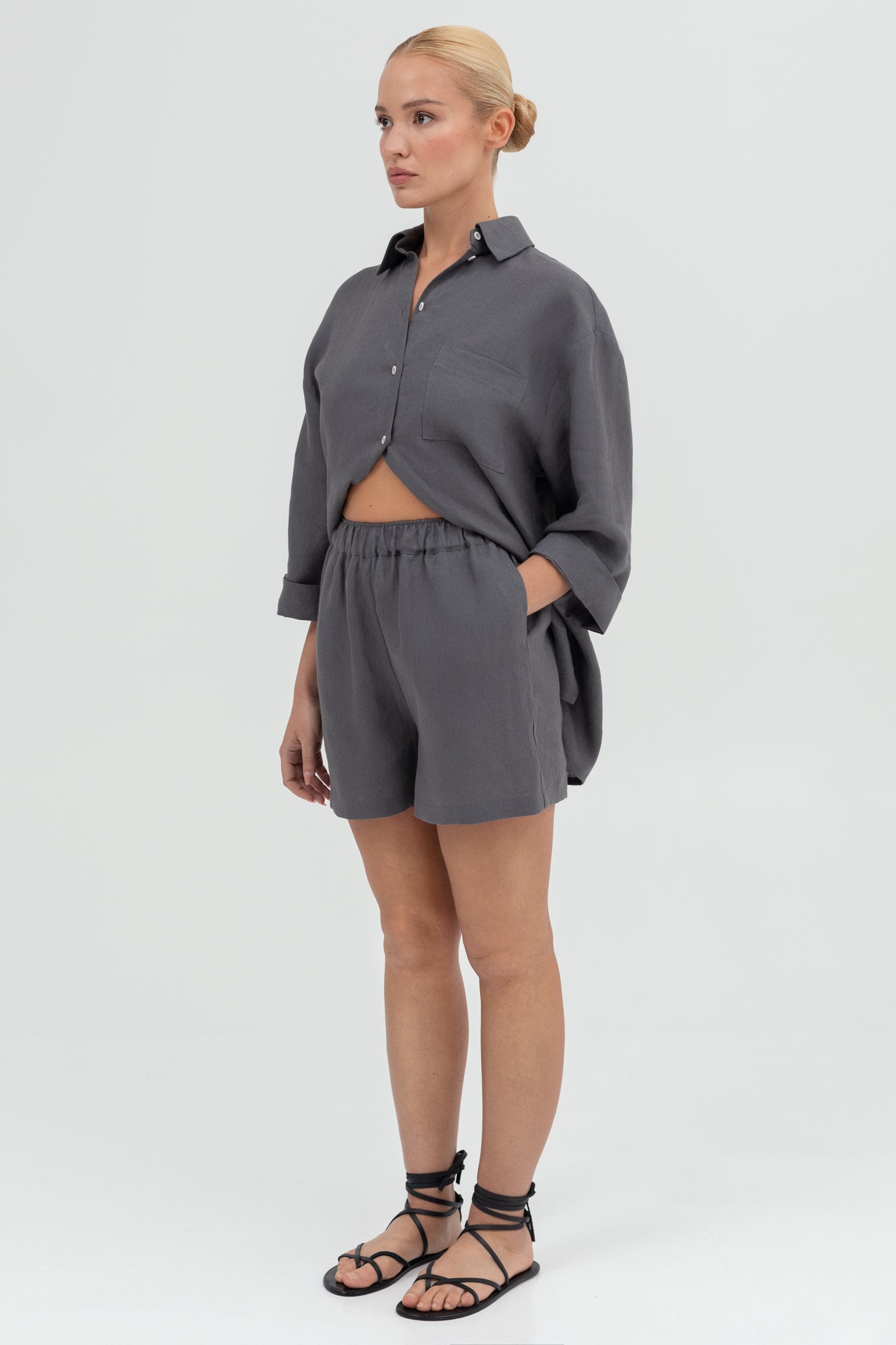 SUNMOR grey linen oversized shorts and grey linen oversized shirt for women