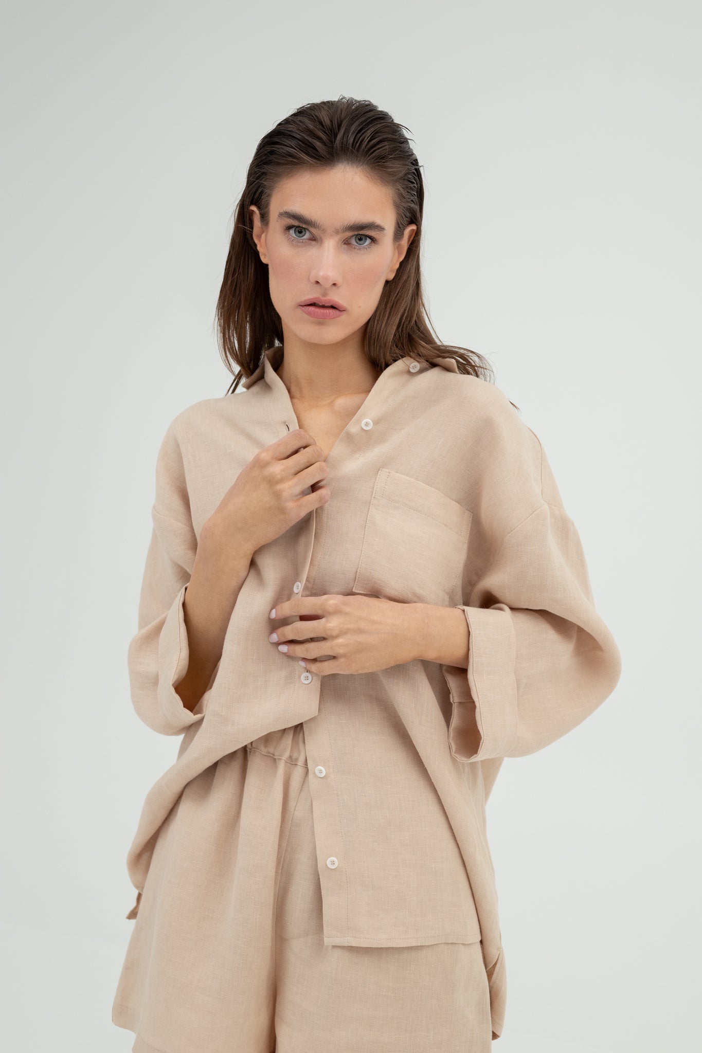 SUNMOR beige linen oversized shirt and beige linen oversized shorts for women