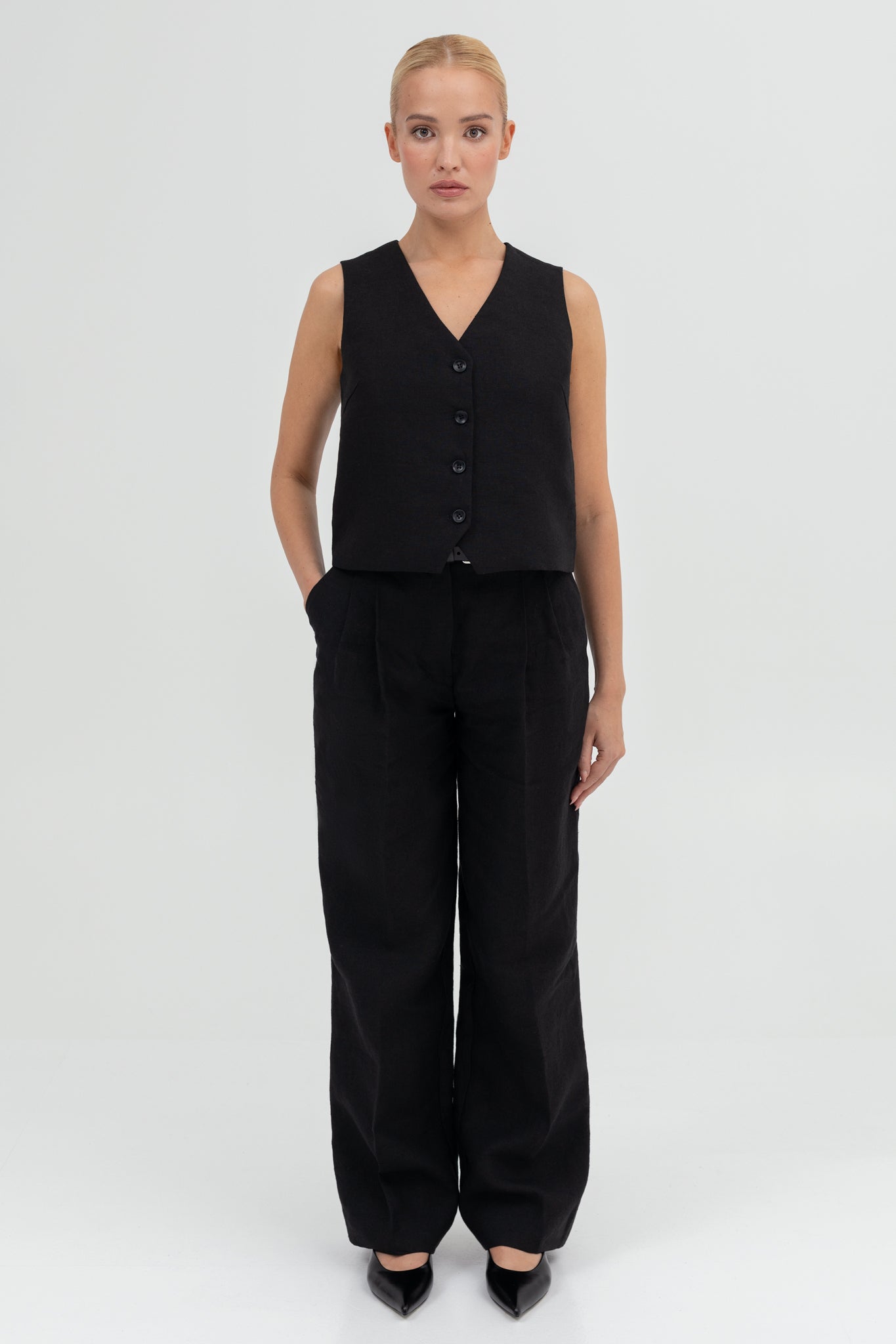 SUNMOR black linen wide leg pants and black linen boxy oversized vest for women