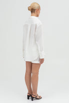 SUNMOR white linen oversized shirt and white linen relaxed shorts for women