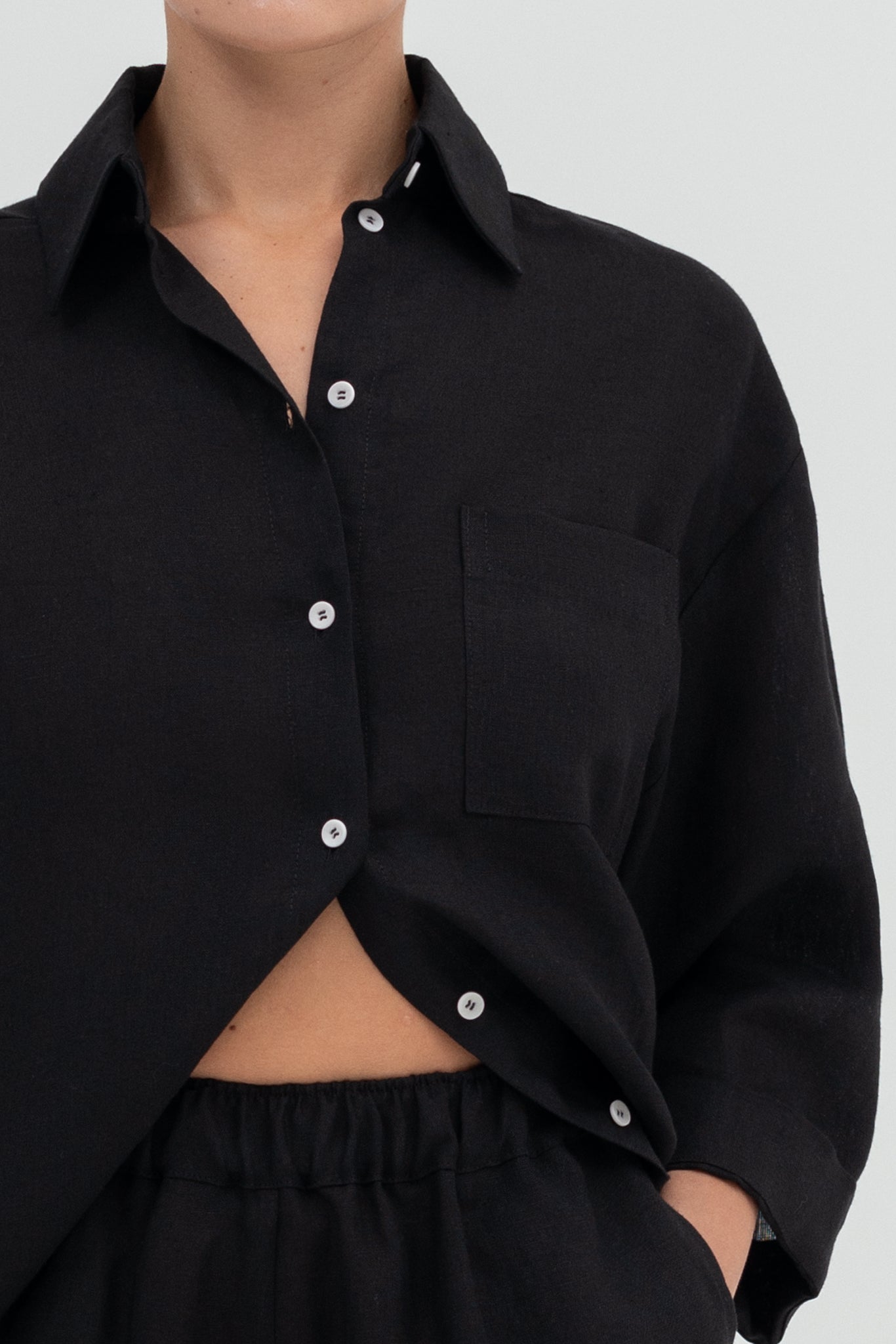 SUNMOR black linen oversized shirt for women