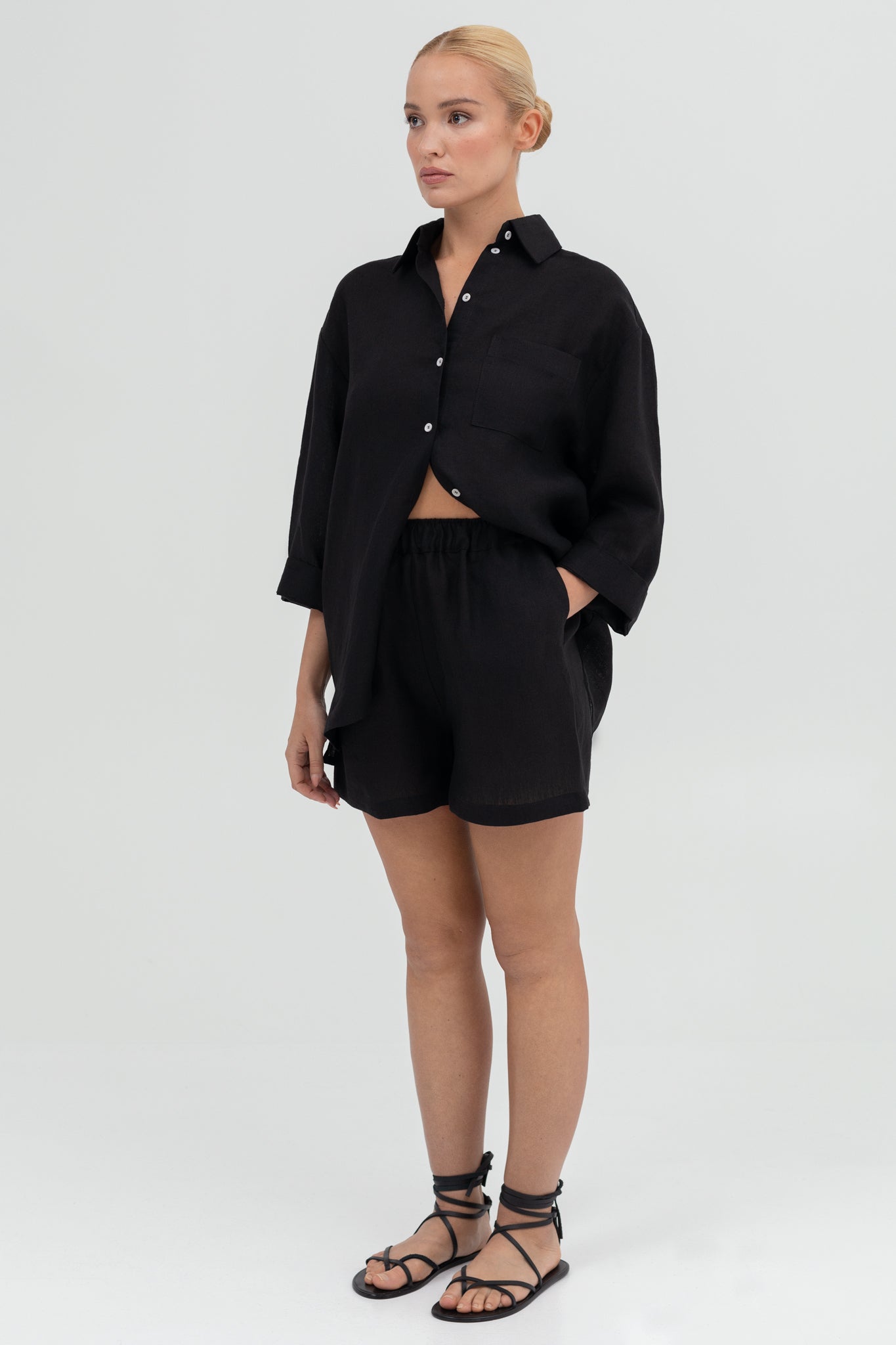 SUNMOR black linen oversized shorts and black linen oversized shirt for women