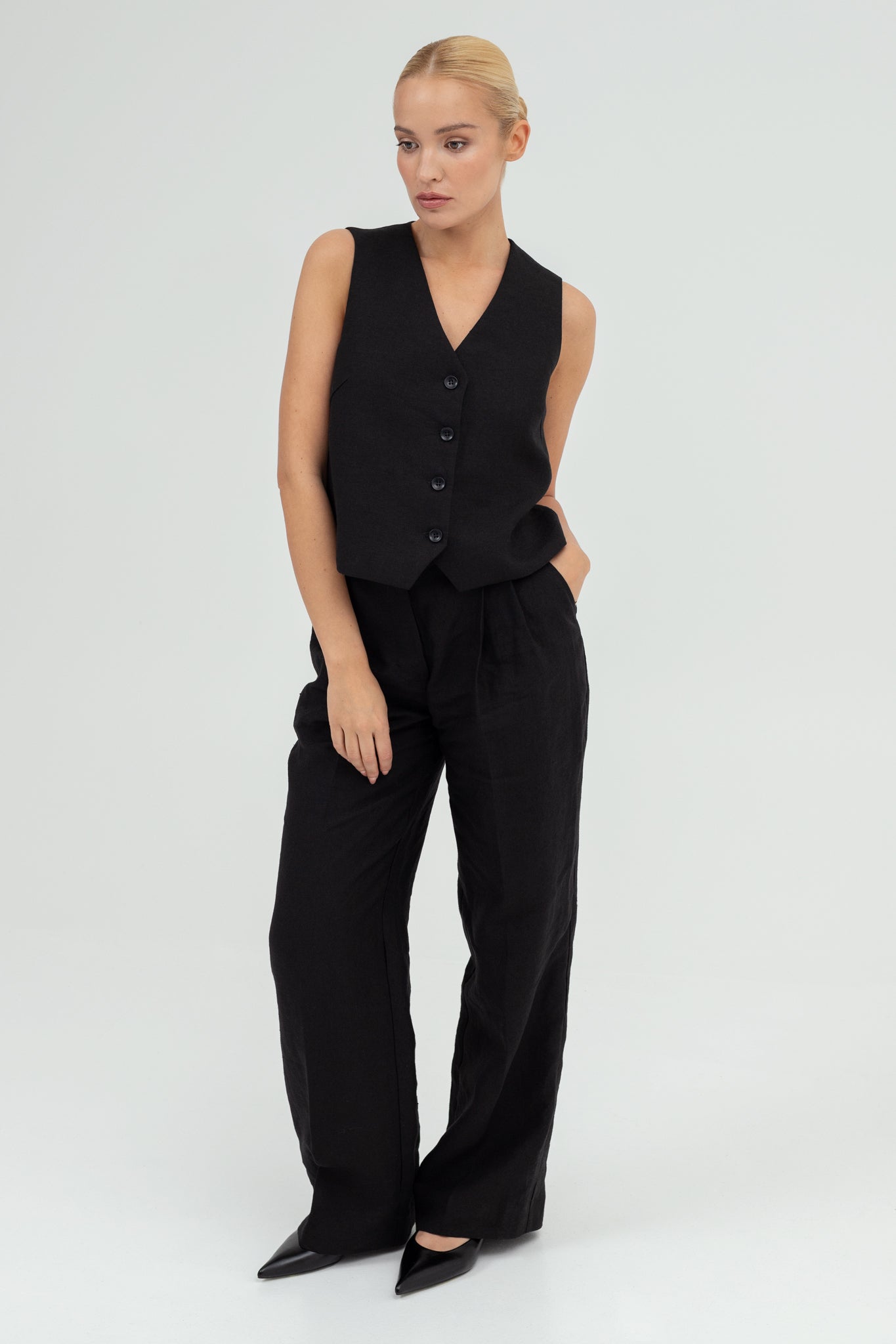 SUNMOR black linen wide leg pants and black linen boxy oversized vest for women