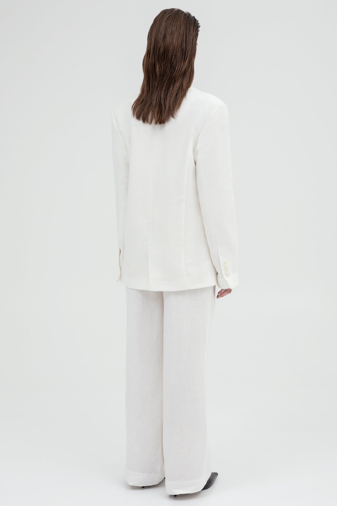 SUNMOR white linen oversized blazer and white linen wide leg trousers for women